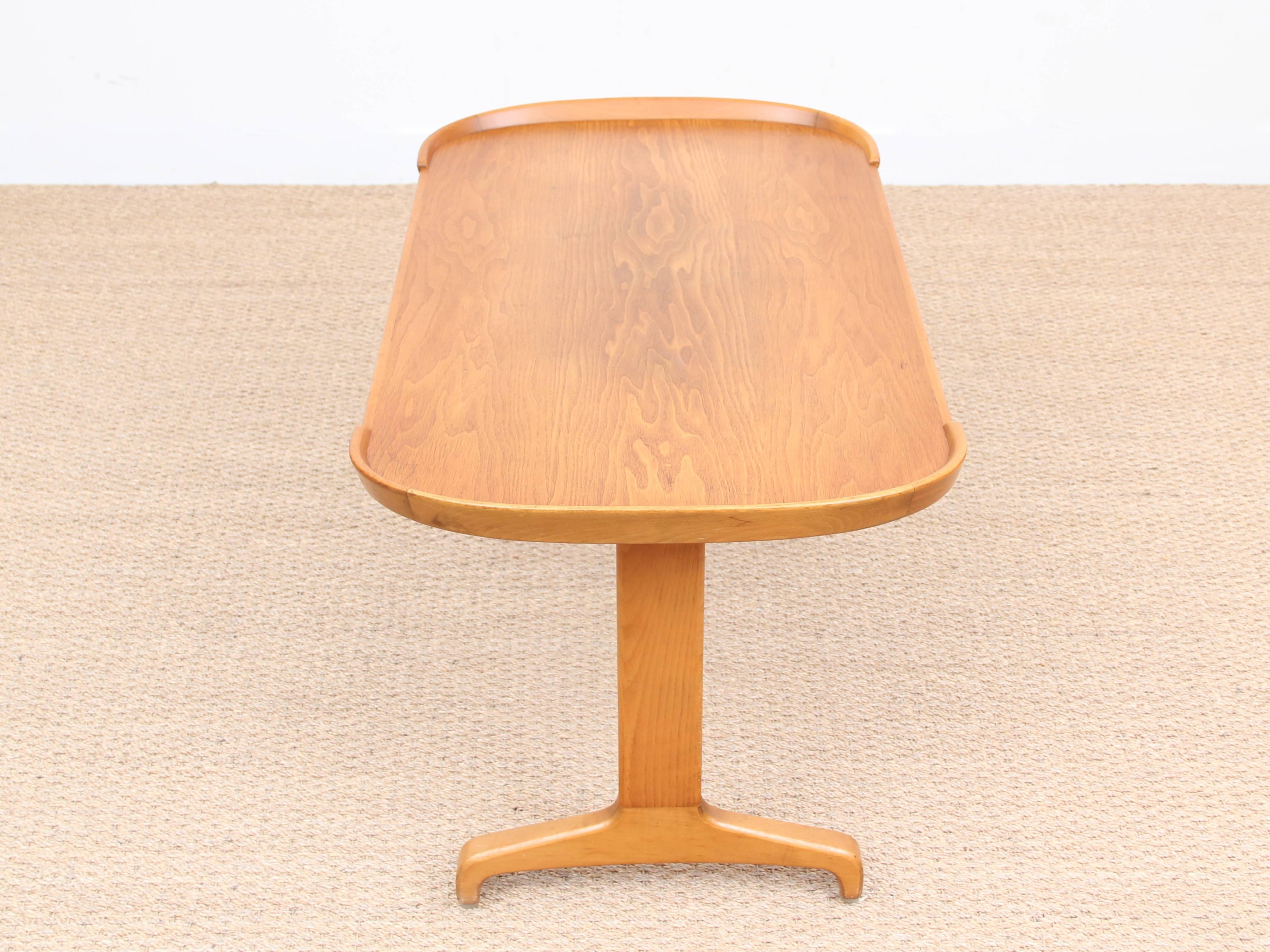 Mid-20th Century Mid-Century Modern Coffee Table in Beech and Elm