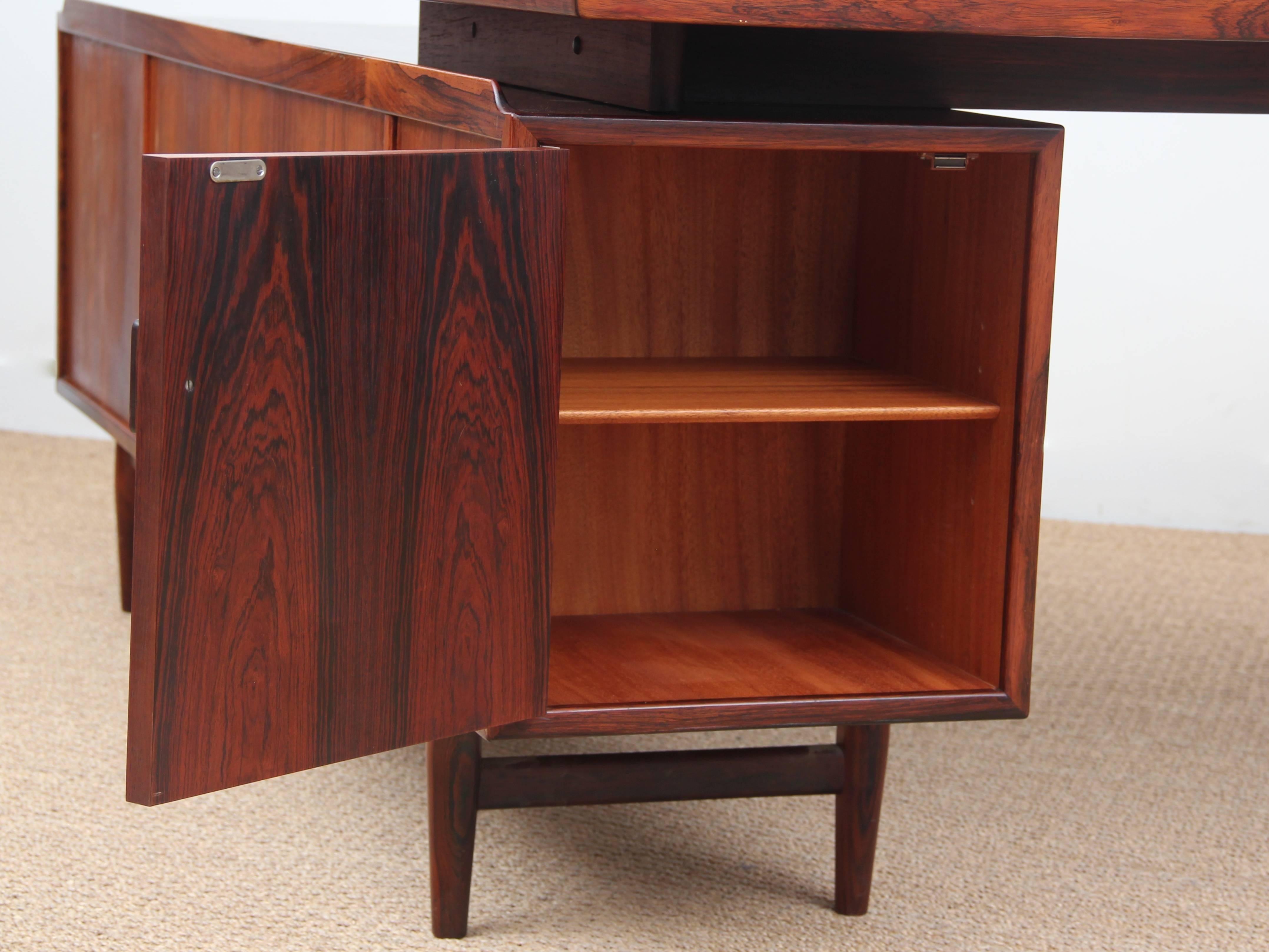 Mid-20th Century Mid-Century Modern Scandinavian Large Desk in Rosewood by Arne Vodder