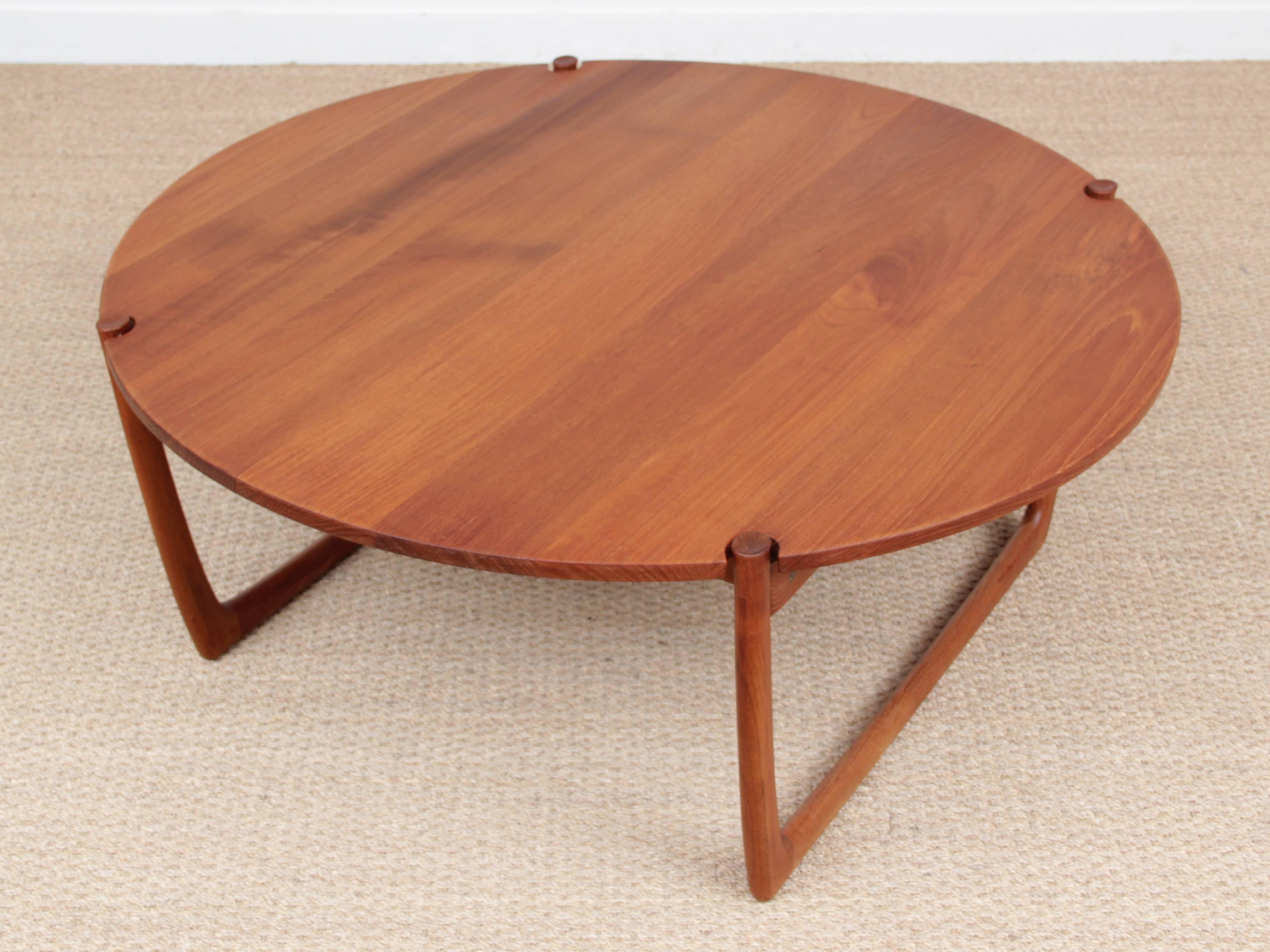 Mid-Century Modern Scandinavian Coffee Table in Solid Teak by Peter ...