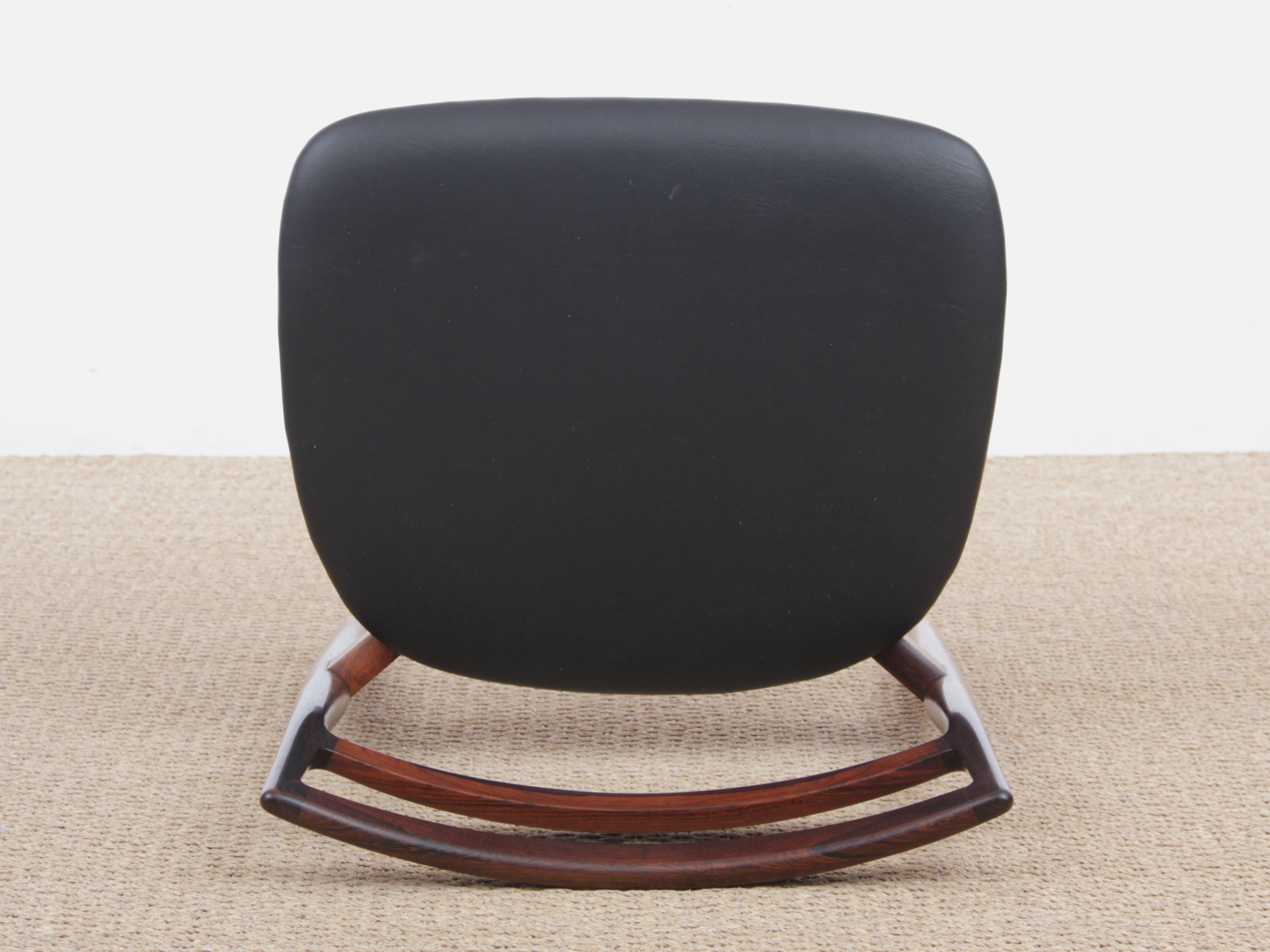 Faux Leather Mid-Century Modern Scandinavian Set of Six Rosewood Chairs Model 61 by Harry Øst