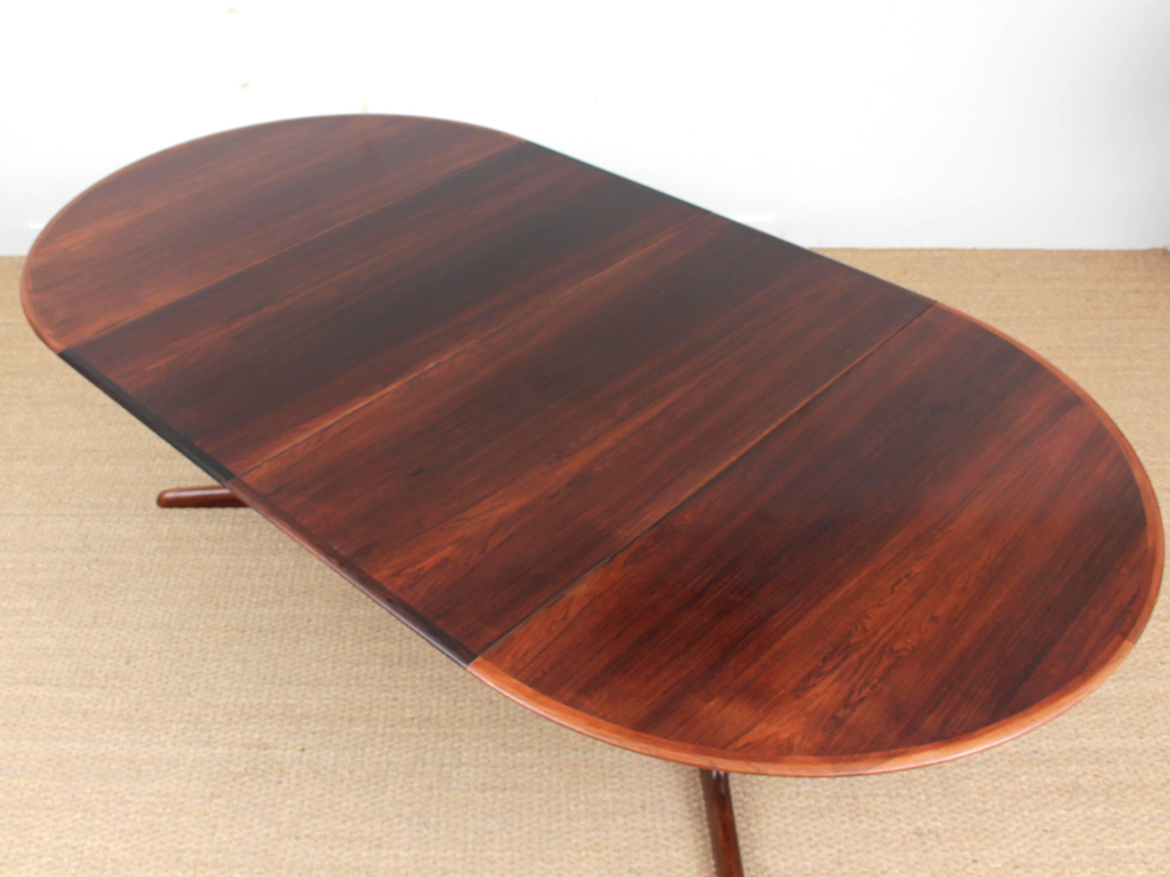 Mid-Century Modern Scandinavian Round Dining Table in Rosewood 3