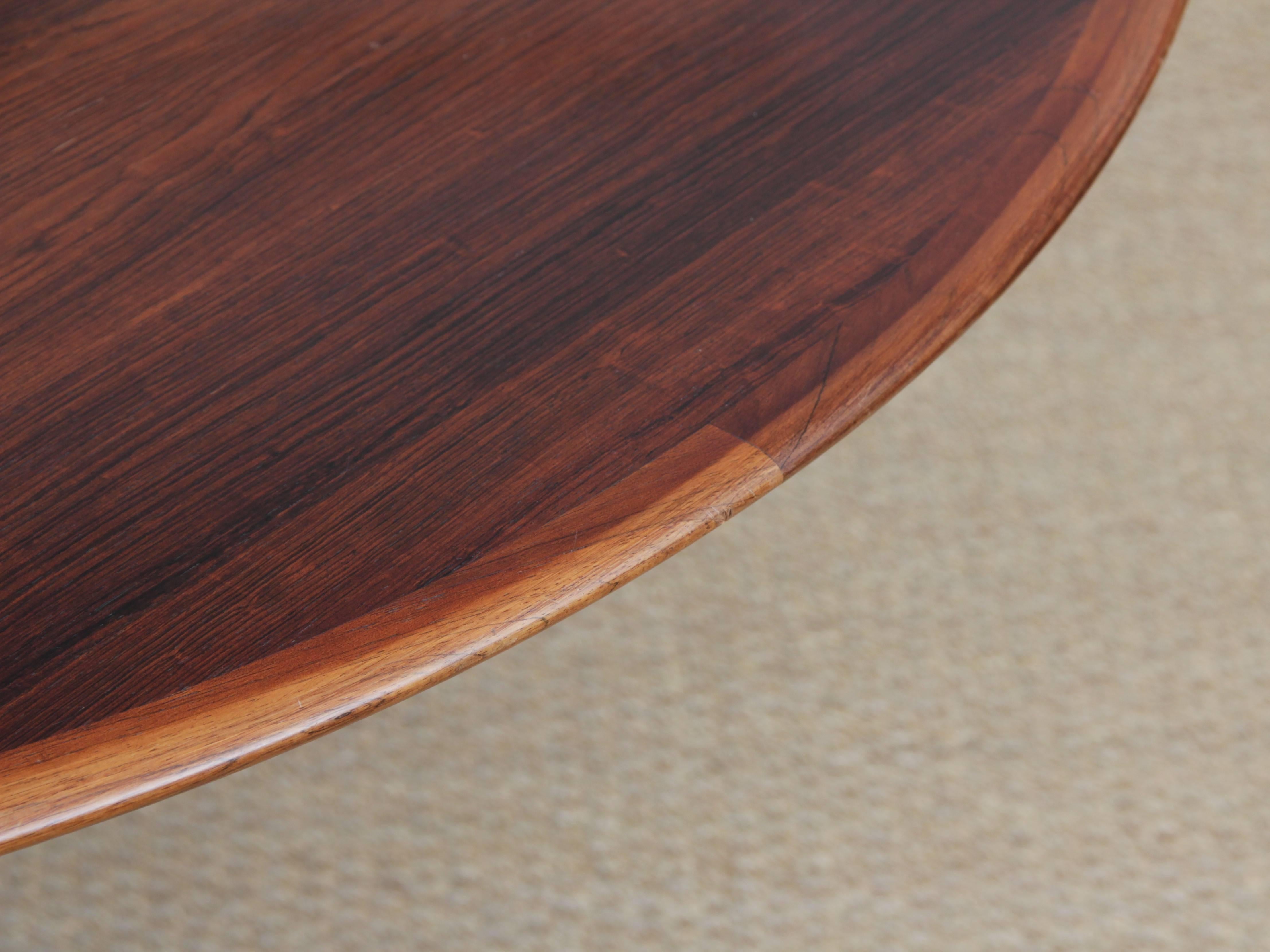 Mid-Century Modern Scandinavian Round Dining Table in Rosewood 4