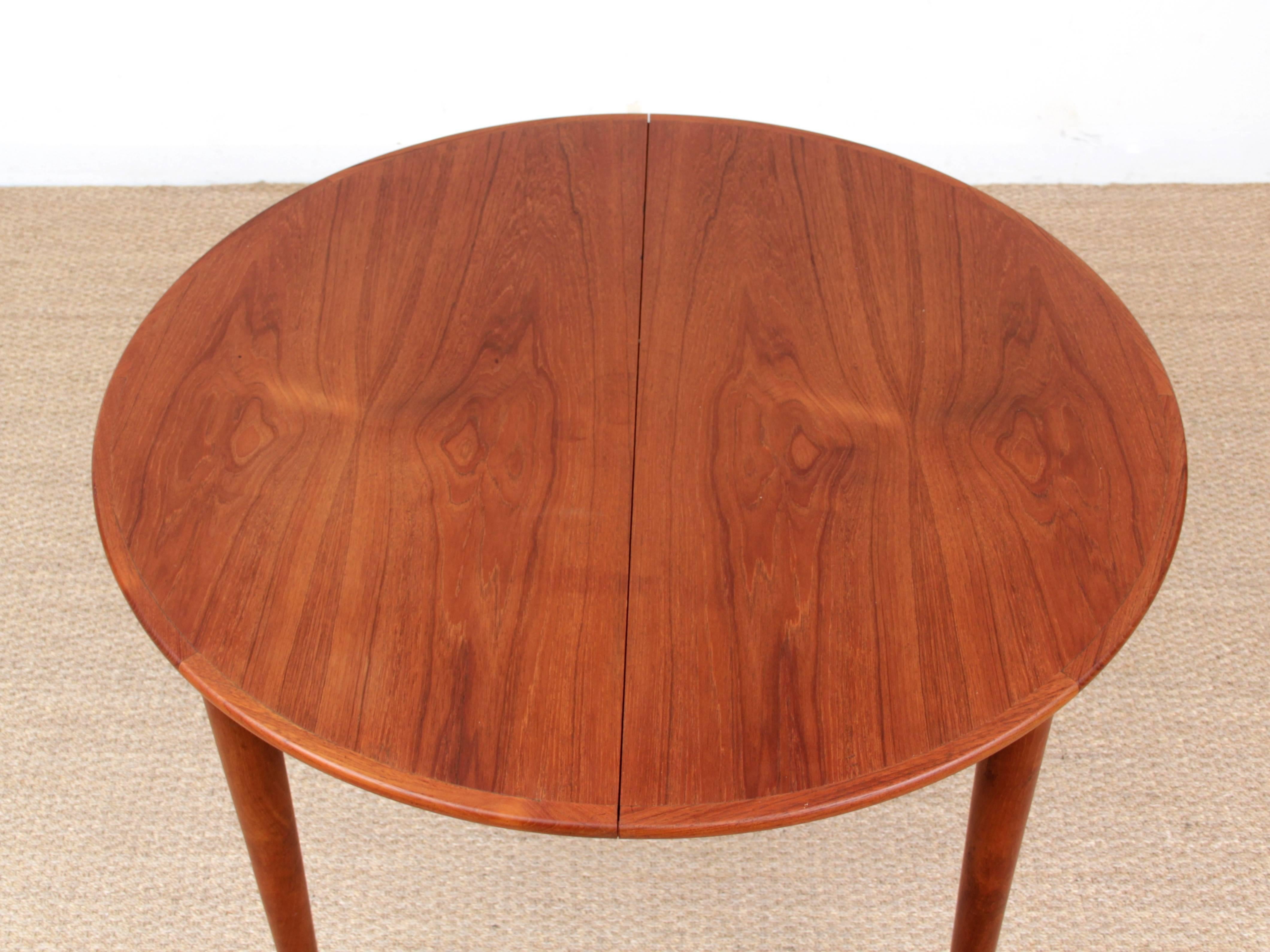 mid century modern round dining table