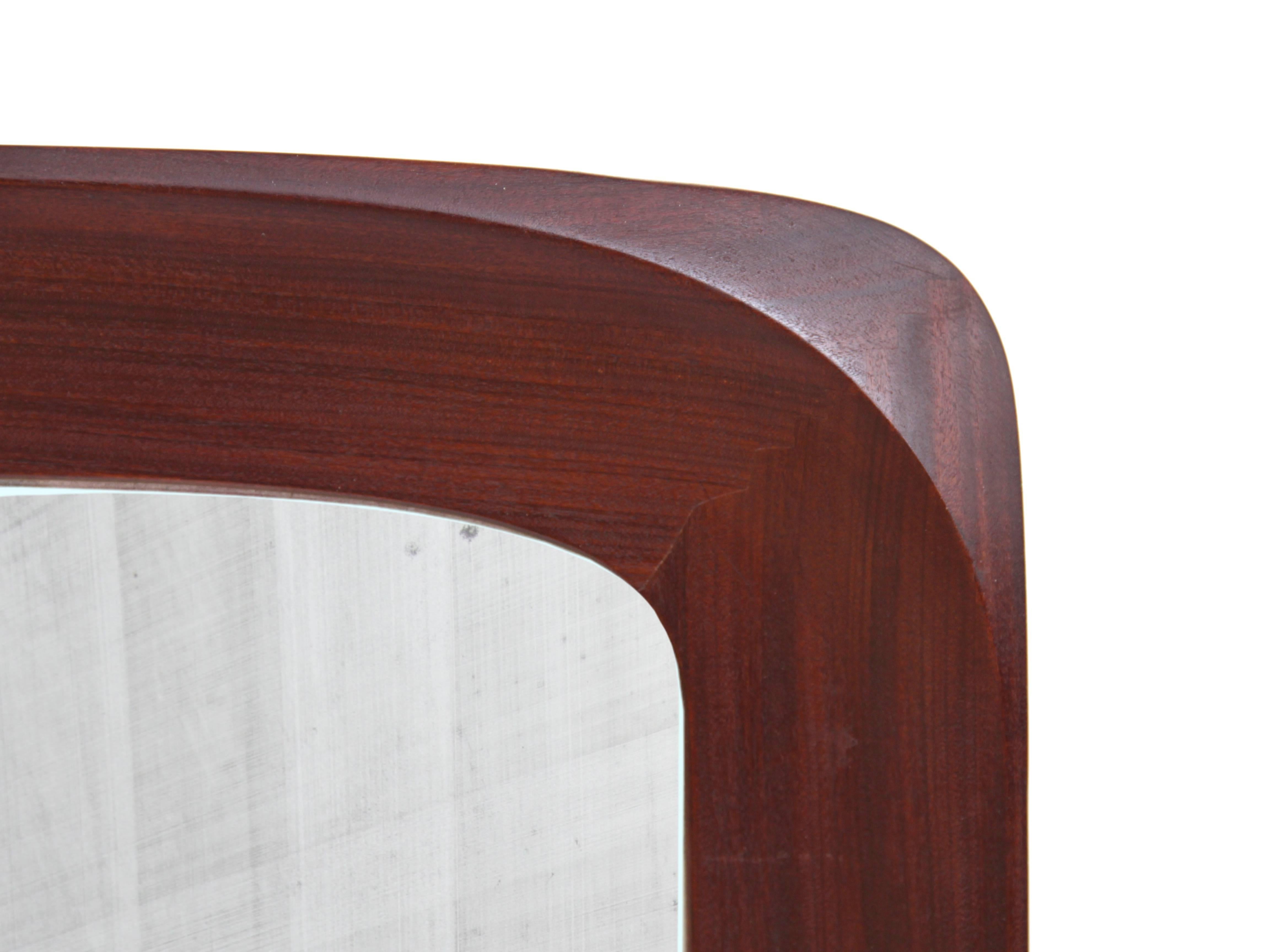 Miroir scandinave moderne du milieu du siècle dernier en teck Bon état - En vente à Courbevoie, FR