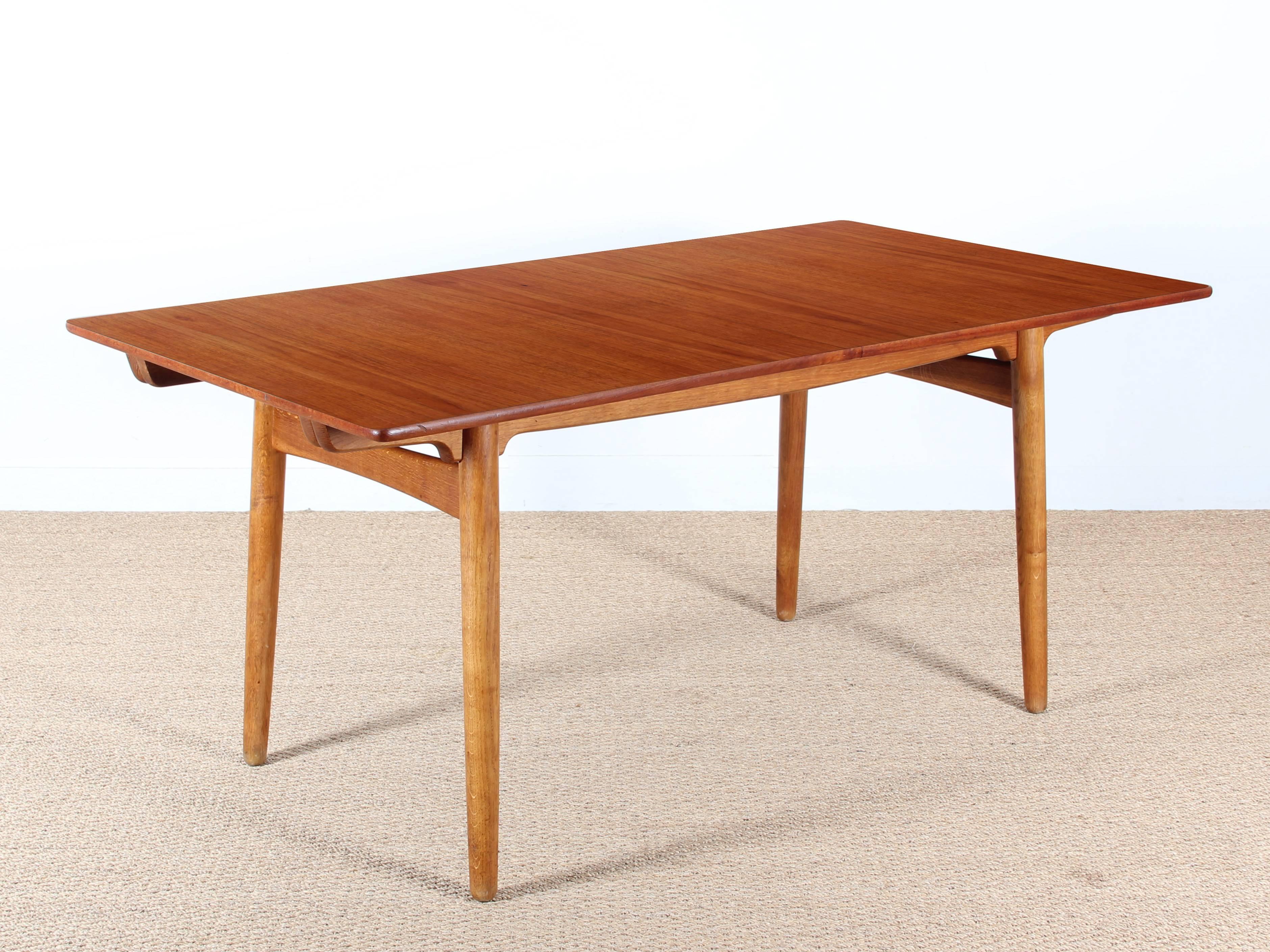 Danish Extending Dining Table by Hans Wegner, AT-310