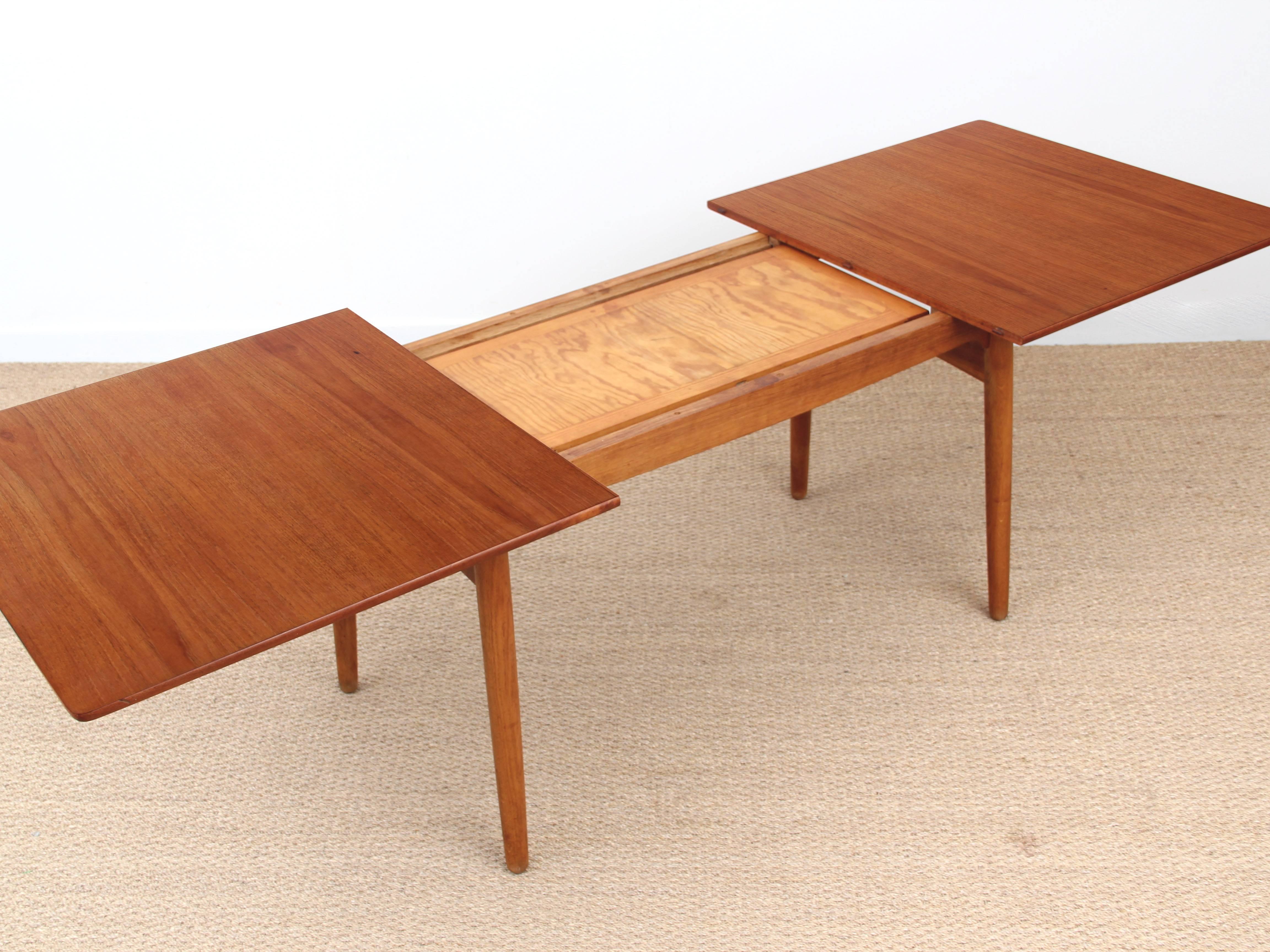 Extending Dining Table by Hans Wegner, AT-310 In Excellent Condition In Courbevoie, FR