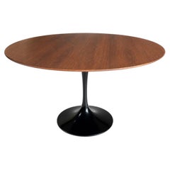 Tavolo da pranzo in stile Mid-Century Modern di Eero Saarinen, edizione limitata per il 50° anniversario