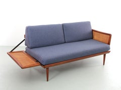 Skandinavisches Sofa im Mid-Century-Modern-Stil, 2-Sitzer, FD451 von Hvidt & Mølgaard-Nielsen