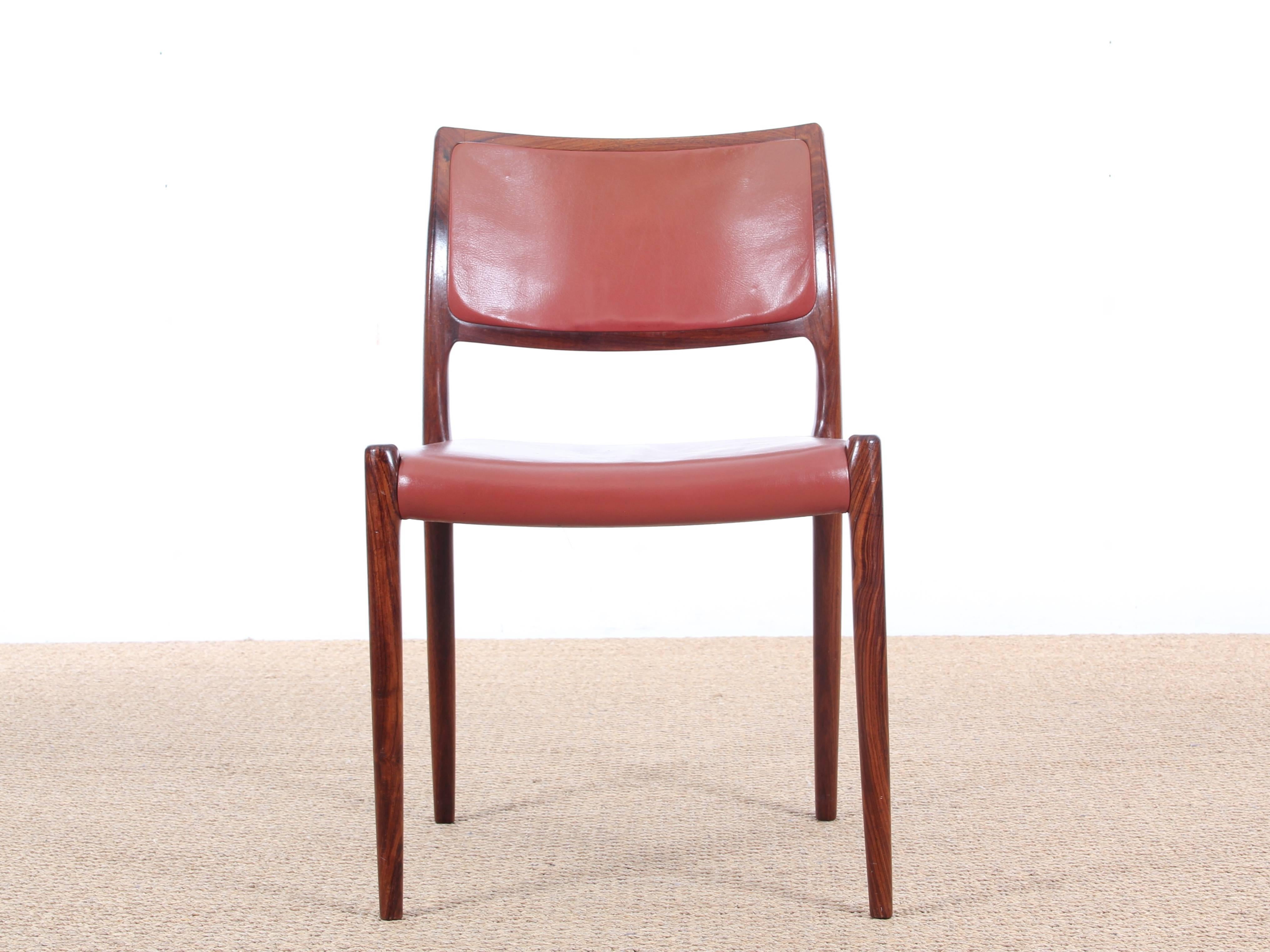 Mid-Century Danish set of six chairs in rosewood by Niels Møller. Original leather. Produced in 1968.