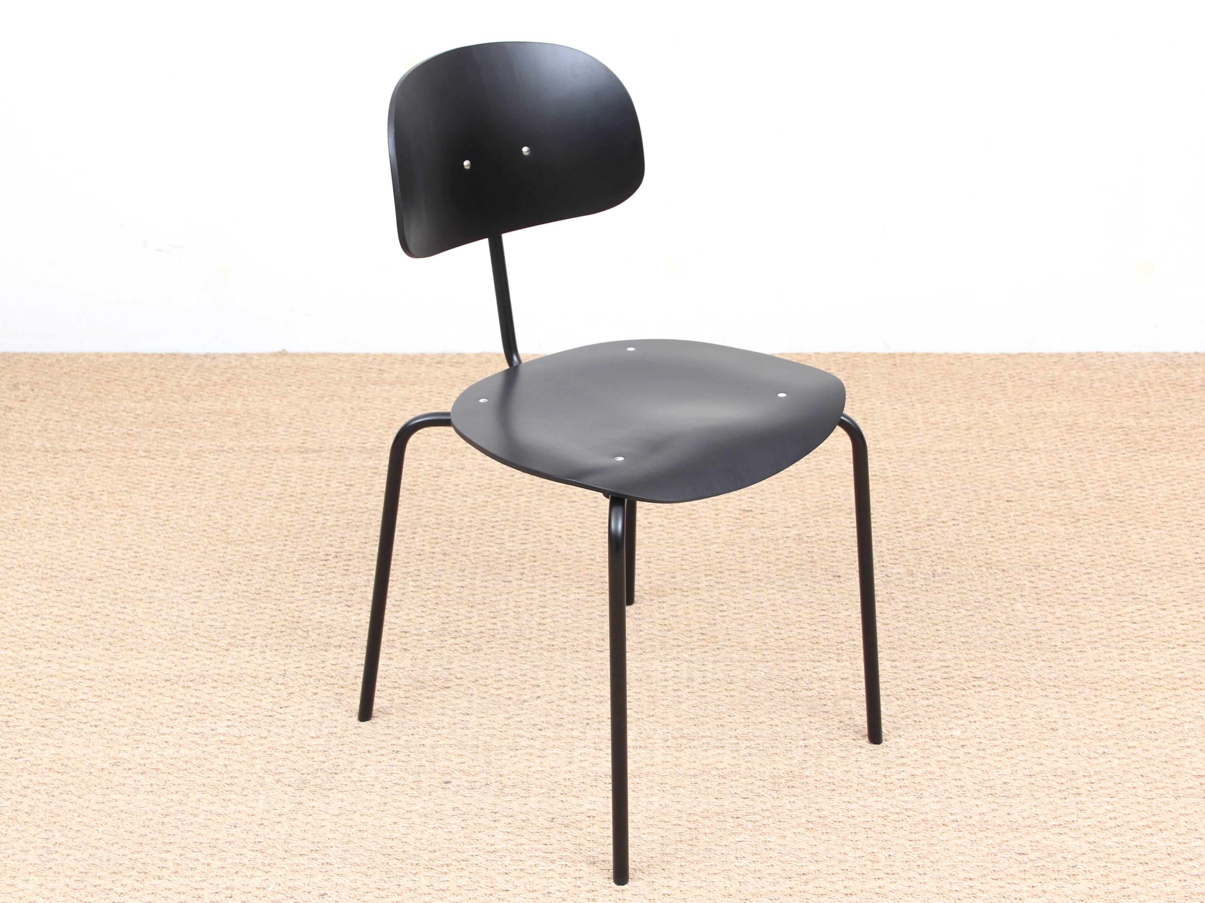 Steel Mid-Century Modern Chair Model S 188 For Sale