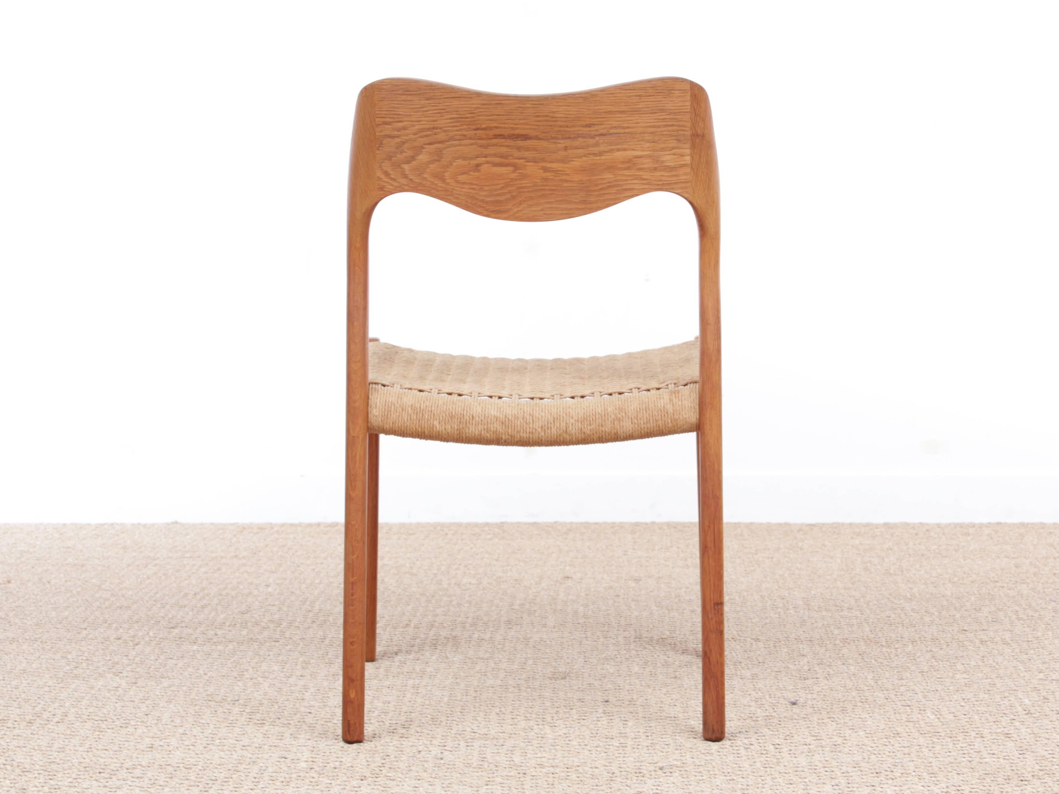 Mid-Century Modern Danish Chair in Oak Model 71 by Niels O. Møller 3