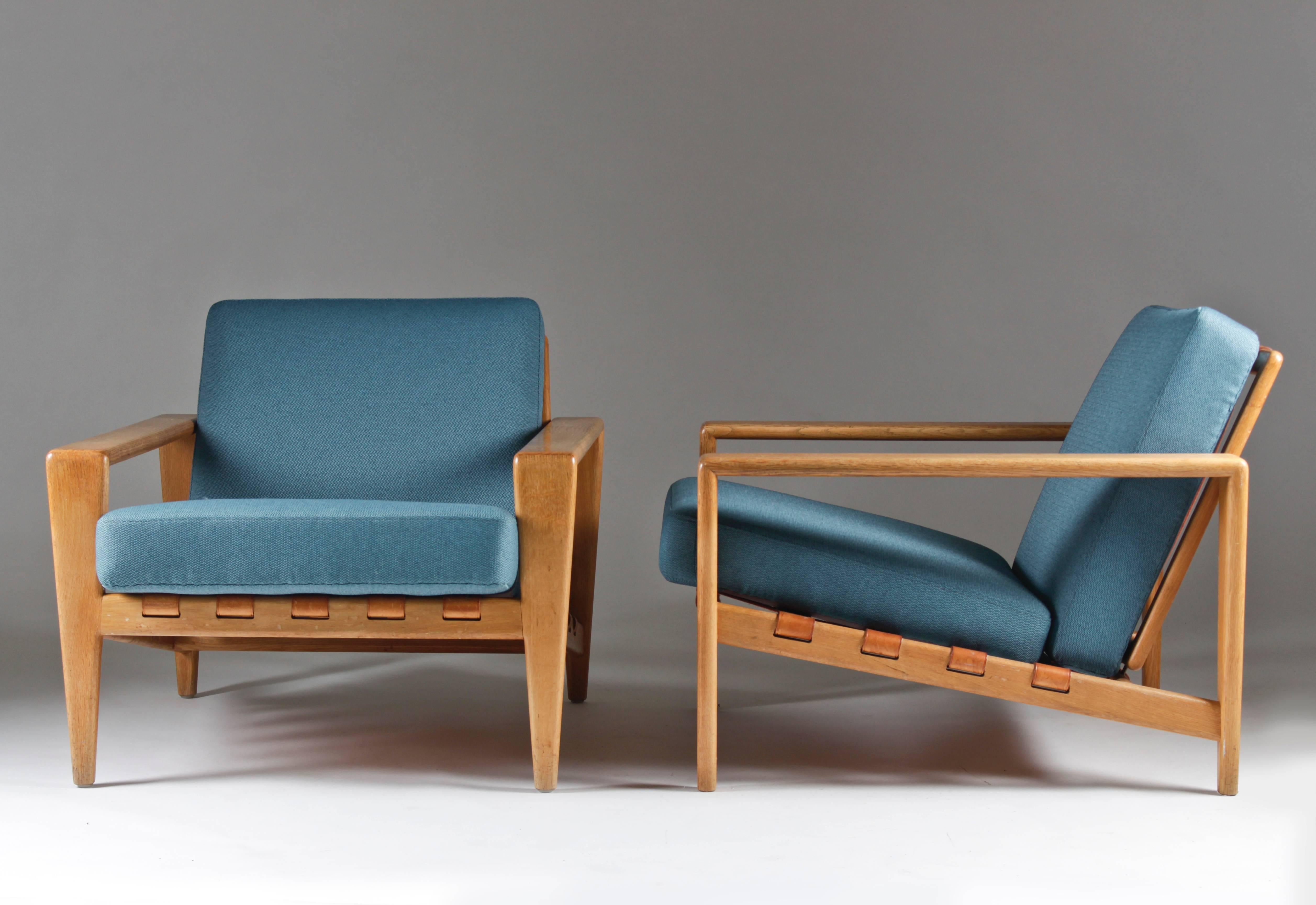 Mid-Century Modern Pair of Swedish Lounge Chairs by Svante Skogh for Seffle Möbelfabrik