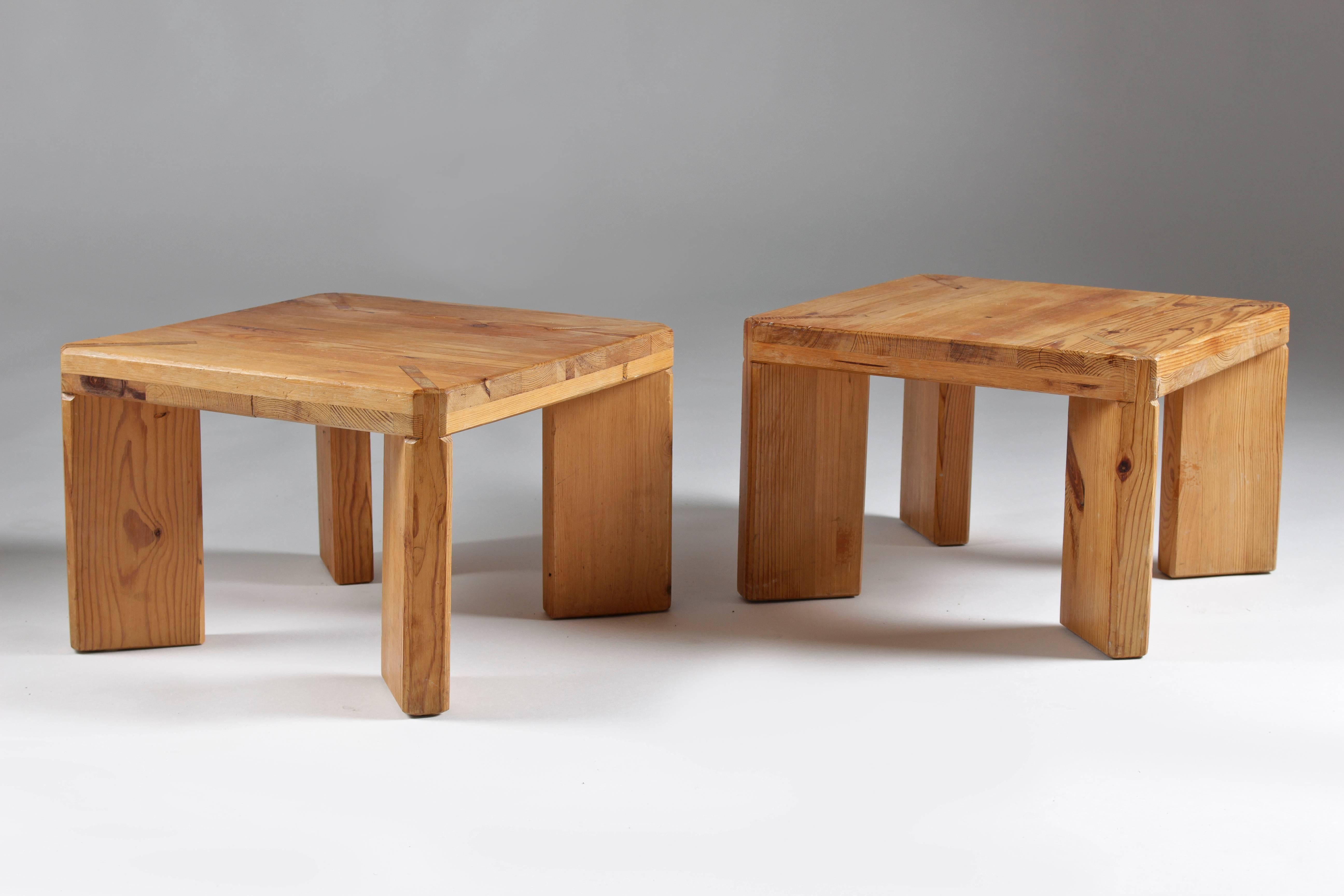 Small side tables in solid pine made by Roland Williamsson in 1969. Roland Williamsson made heavy and robust furniture, usually using old pinewood. With a great feeling for details and quality, his pieces are among the best of the era. His furniture