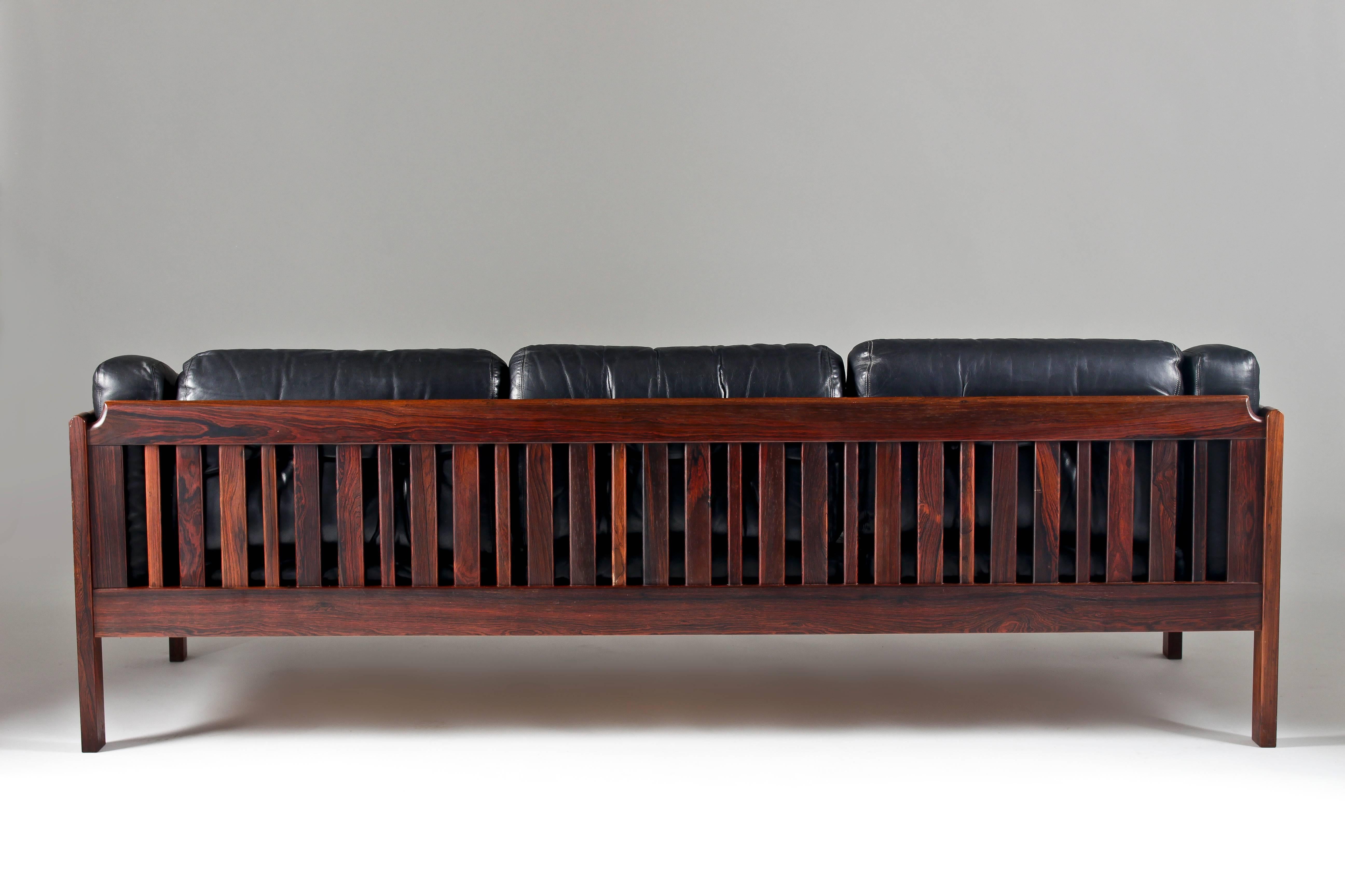 Mid-Century Modern Rosewood and Leather Sofa 