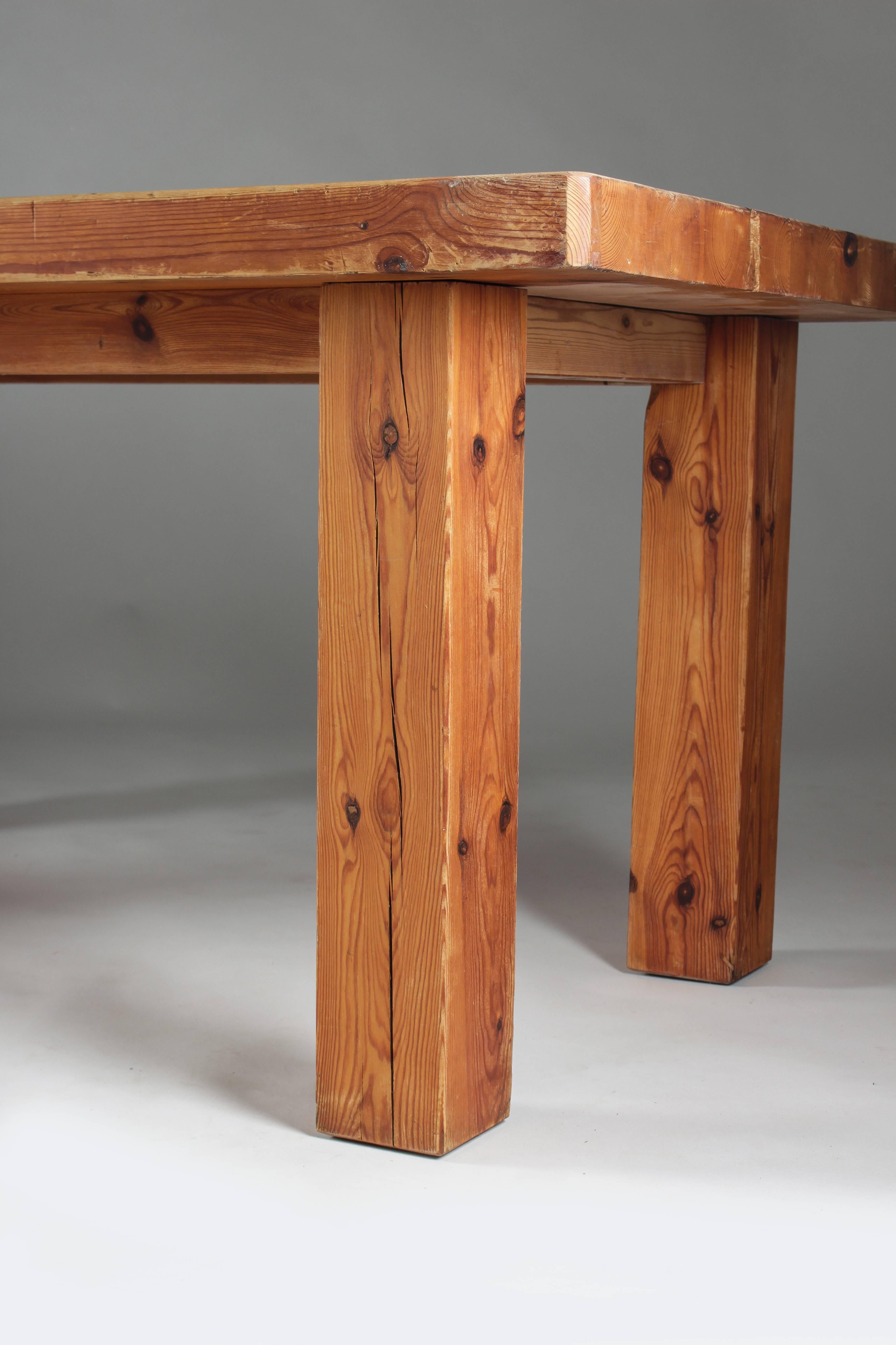 Swedish Table Made of Wood from an Old Barn In Good Condition In Karlstad, SE