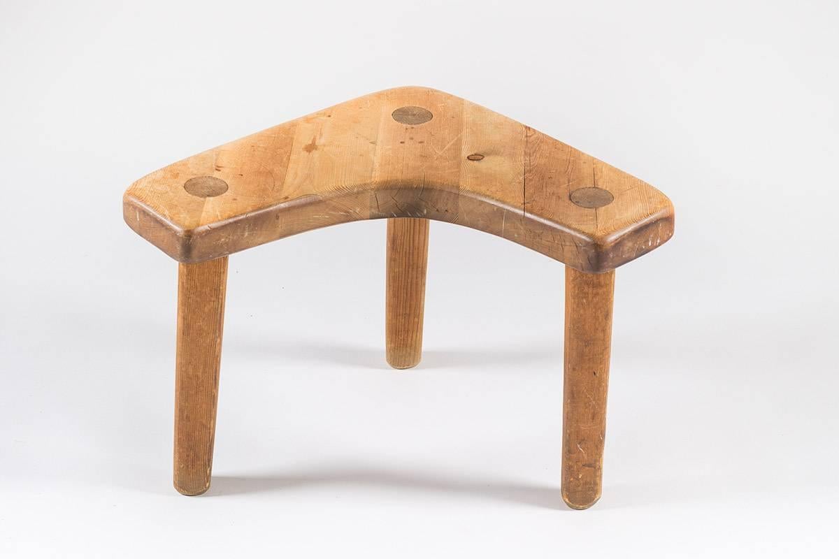 Scandinavian Modern Swedish Studio Crafted Pine Stool or Corner Table by Stig Sandqvist, 1940s For Sale