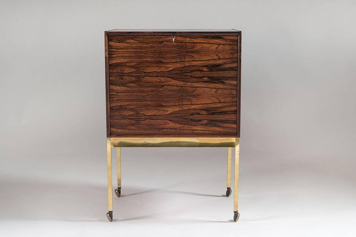 Mid-Century Modern Scandinavian Mid-Century Bar Cabinet in Rosewood and Brass