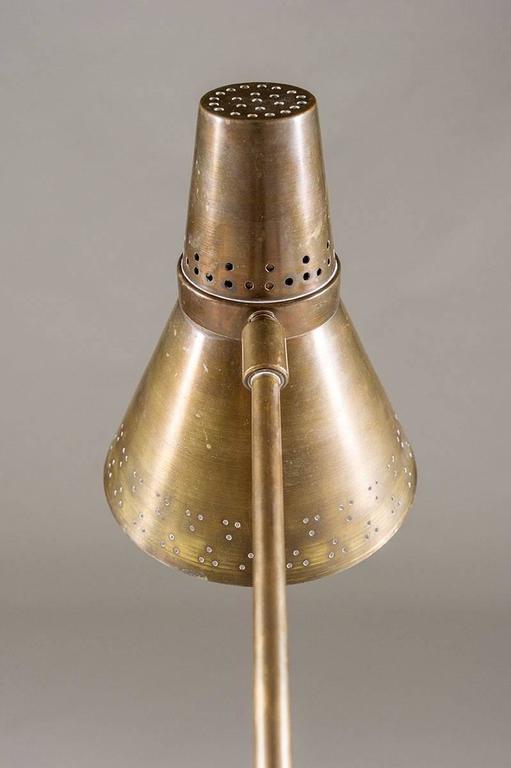 Scandinavian Desk Lamp in Brass by Ab E. Hansson & Co, 1940s In Good Condition For Sale In Karlstad, SE