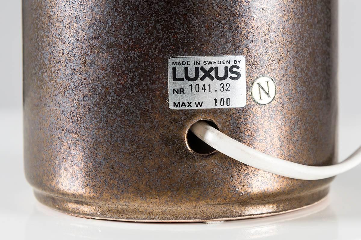 Schwedische Keramik-Tischlampen von Luxus, Paar (20. Jahrhundert) im Angebot