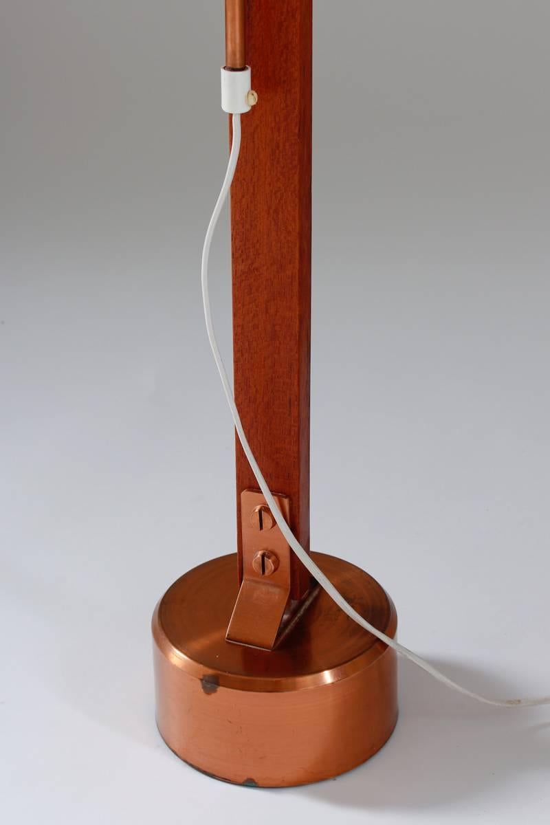 Very Rare Floor Lamp by Orrefors in Teak, Copper and Opaline Glass For Sale 1