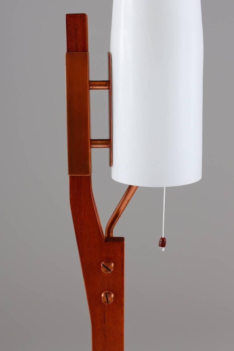 Very Rare Floor Lamp by Orrefors in Teak, Copper and Opaline Glass For Sale 2