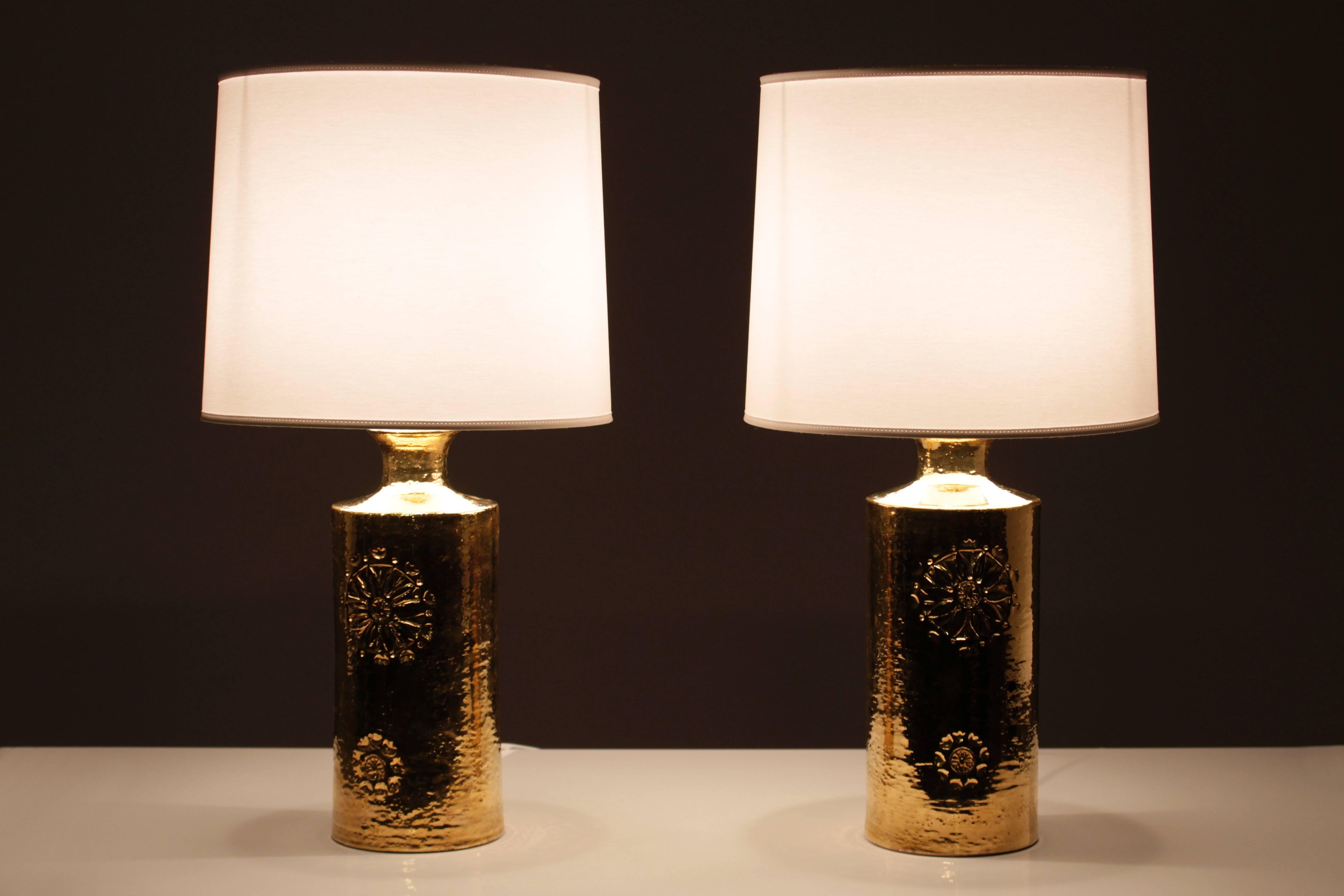 20th Century Pair of 22-Karat Gold Glazed Ceramic Lamps by Bitossi for Bergboms