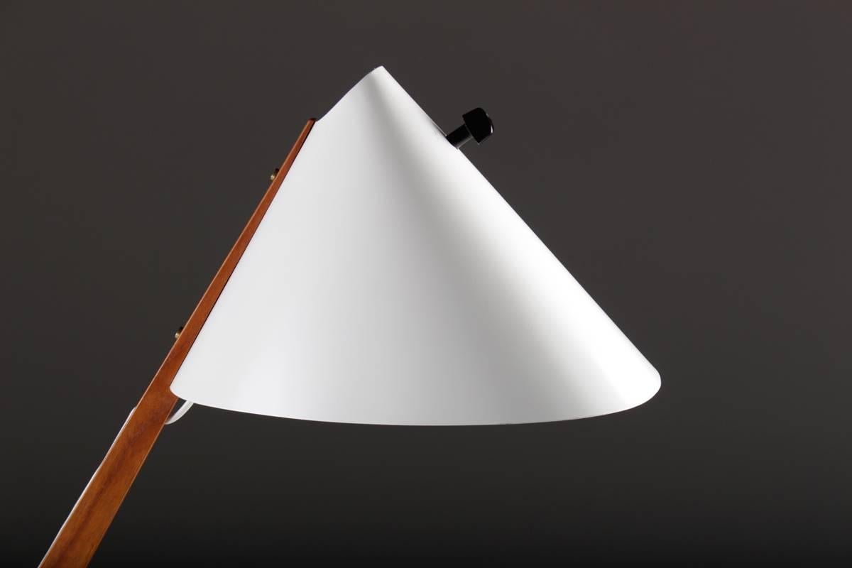 Mid-Century Modern Lampe de bureau du milieu du siècle dernier par Hans-Agne Jakobsson en vente