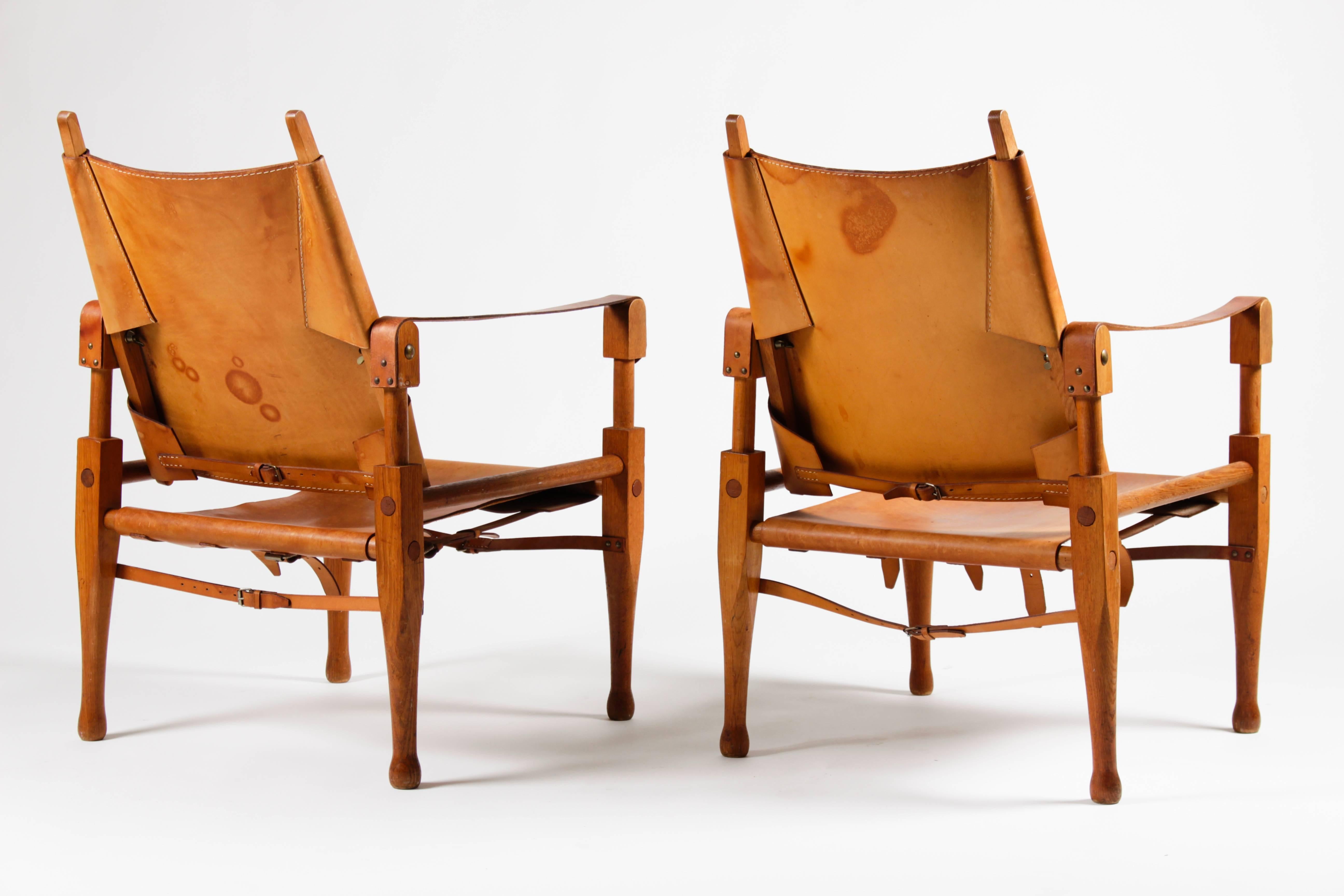 Mid-Century Modern Pair of Safari Chairs by Wilhelm Kienzle