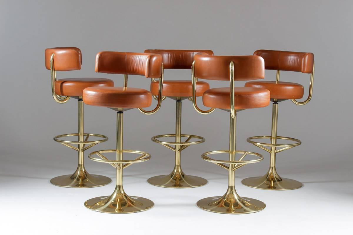 Mid-Century Modern Set of Five Scandinavian Swivel Bar Stools in Leather by Johanson Design