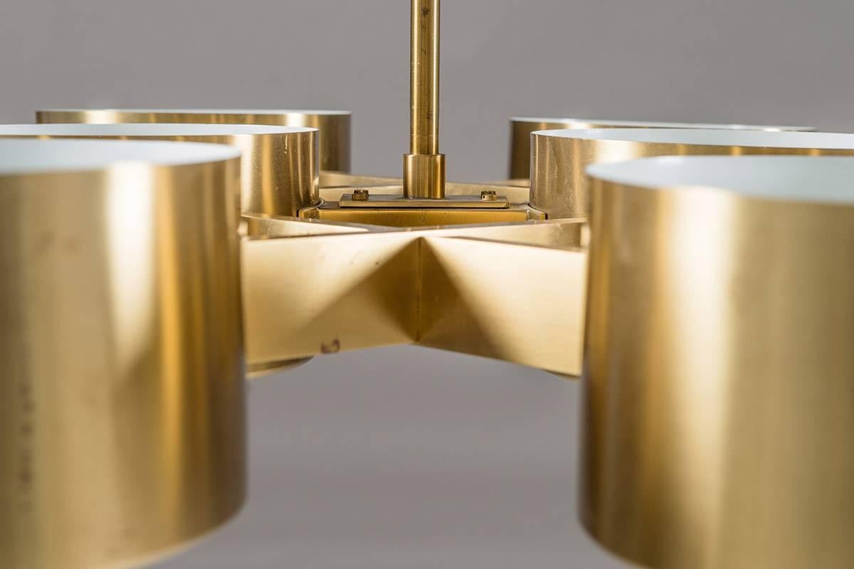 20th Century Pair of Large Swedish Chandeliers T363/12 in Brass by Hans-Agne Jakobsson