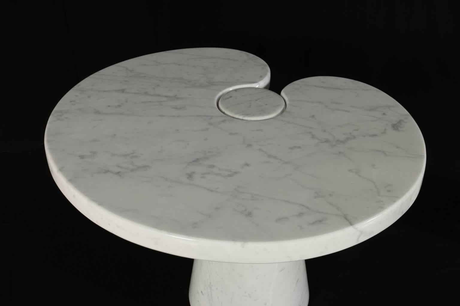 Italian White Carrara Marble 'Eros' Coffee Table by Angelo Mangiarotti for Skipper