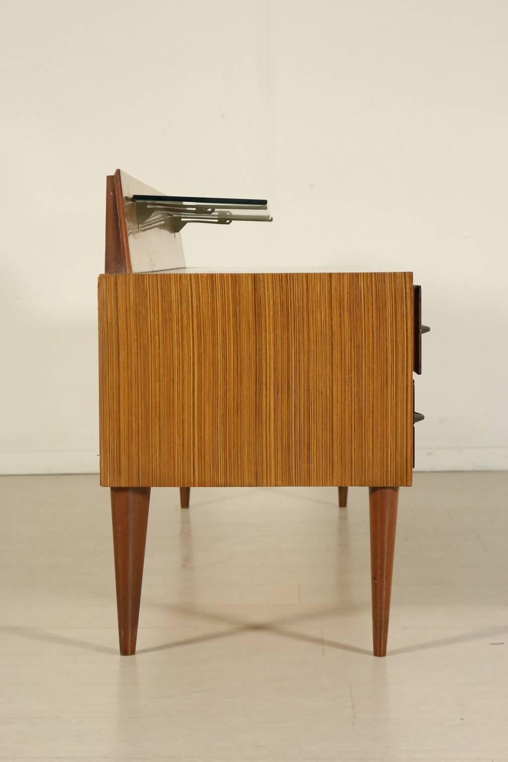Chest of Drawers with Mirror Rosewood Veneer Glass Top, Italy, 1960s In Good Condition In Milano, IT
