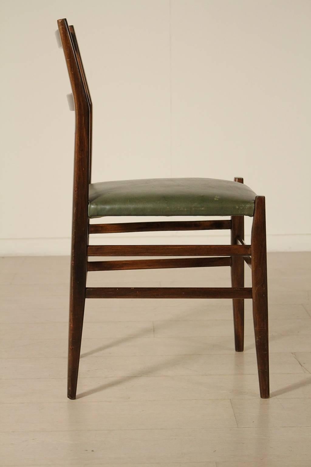Italian Group Four Chairs by Gio Ponti Stained Ash Wood Leatherette Seat, Italy, 1950s