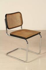 Cuatro sillas de metal cromado y madera lacada "Cesca" de Marcel Breuer para Gavina
