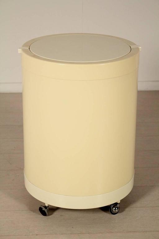 Plastic Dressing Table with Mirror Manufactured in Italy, 1970s at 1stDibs