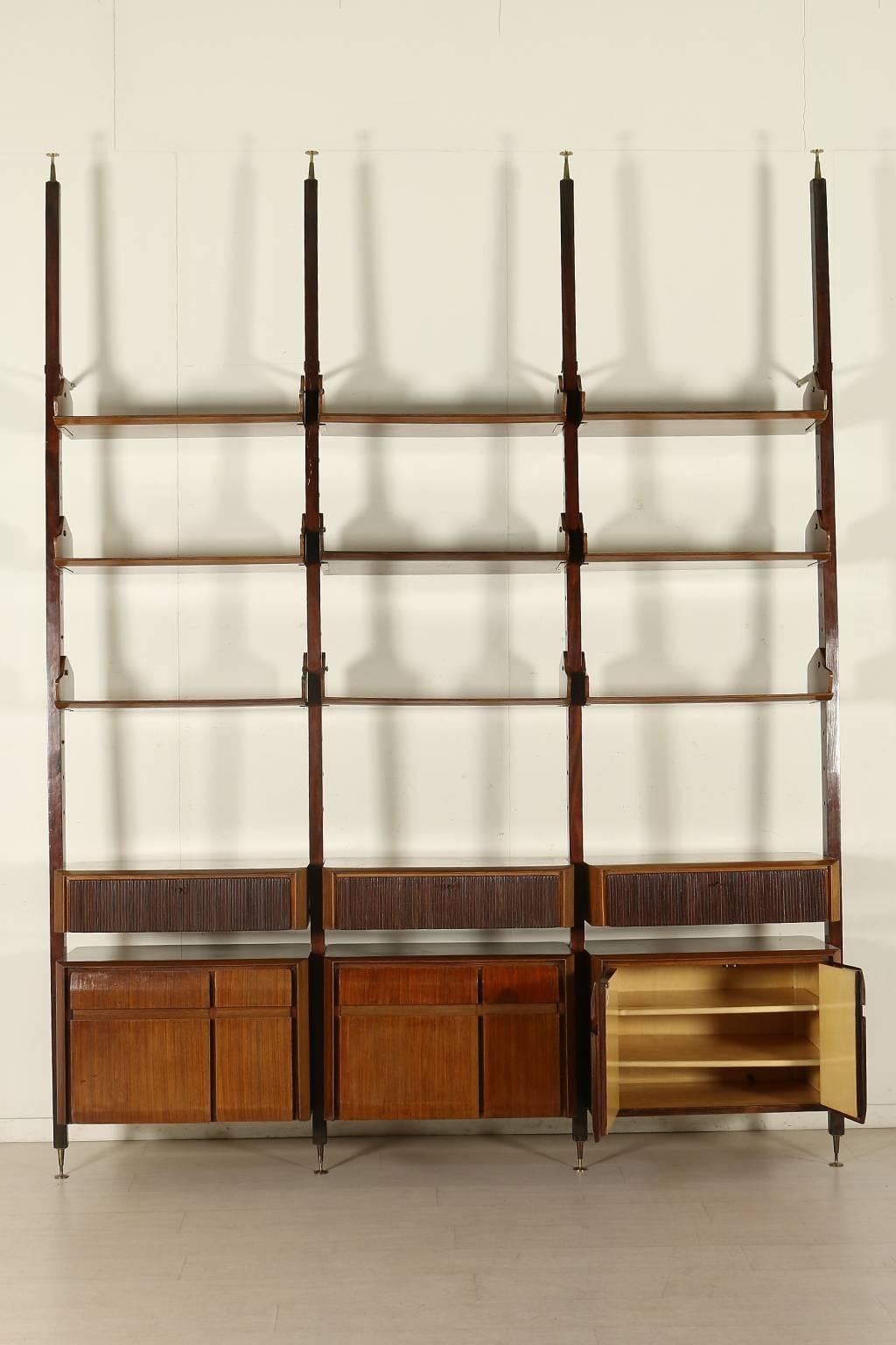 Floor-to-Ceiling Bookcase Teak Veneer Mahogany Brass Vintage, Italy, 1950s-1960s In Good Condition In Milano, IT