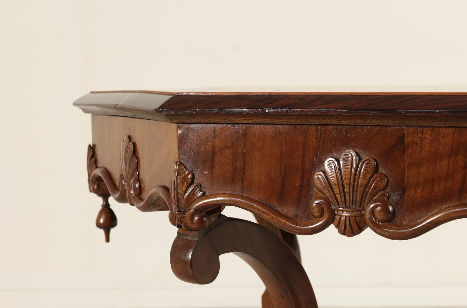 19th Century Octagonal Chestnut Inlaid Coffee Table 4