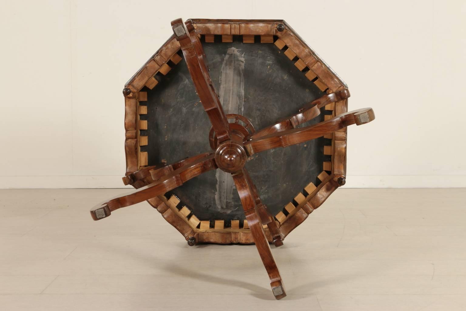 Veneer 19th Century Octagonal Chestnut Inlaid Coffee Table