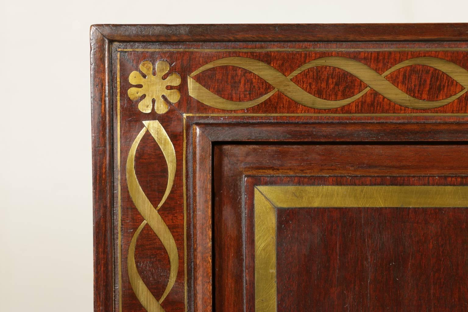 Elegant Cabinet Attributed to Paolo Buffa Mahogany Veneer Brass Vintage, 1950s 2