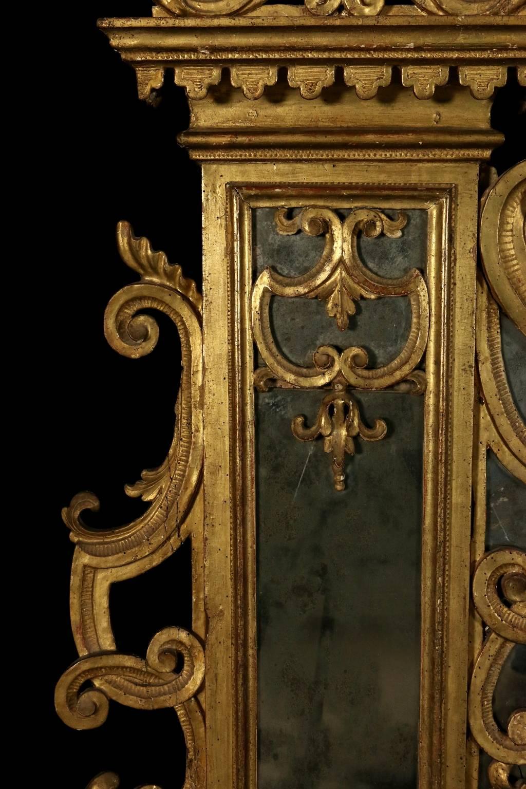 Italian Early 18th Century Baroque Linden Carved and Gilded Wall Mirror for Fireplace