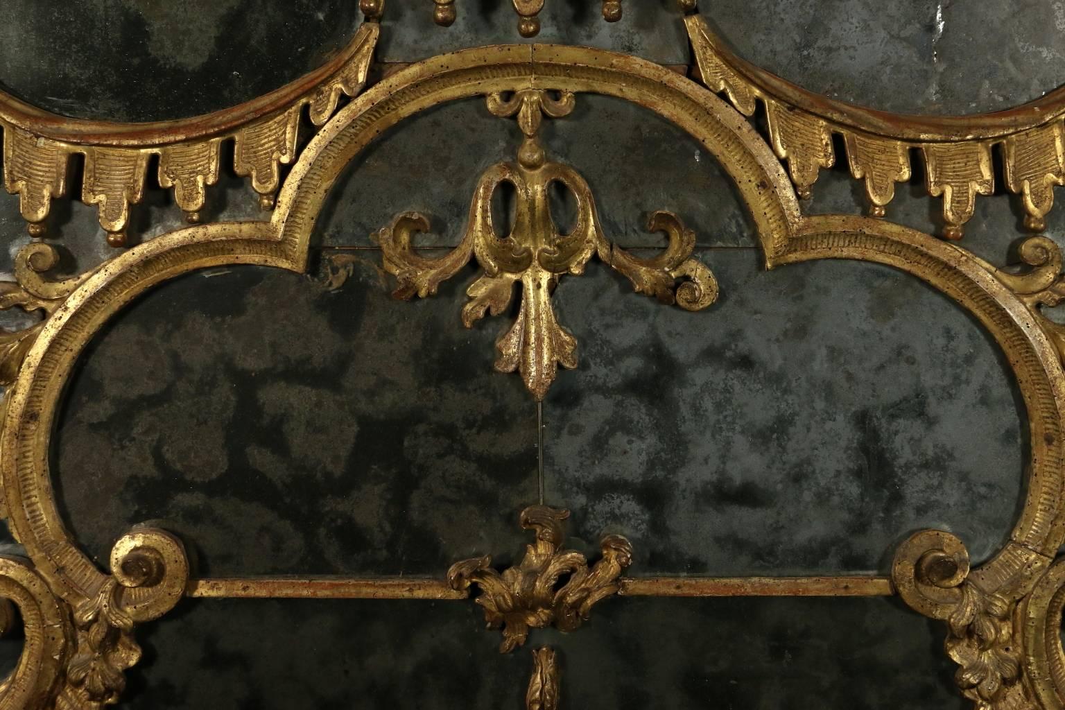 Early 18th Century Baroque Linden Carved and Gilded Wall Mirror for Fireplace 2