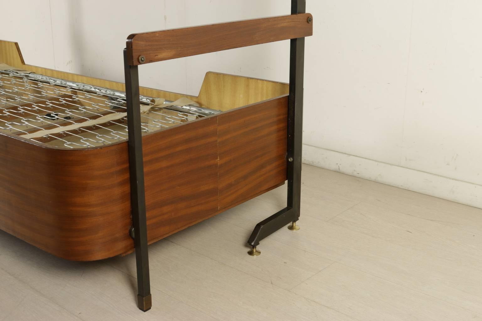 Bed-Cabinet Attributed to Franco Campo Mahogany Veneered Bent Plywood, 1950s 1