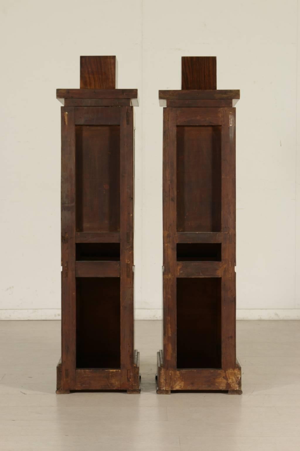 Pair of Display Columns Rosewood and Maple Veneer Iron Vintage, Italy, 1930s 4