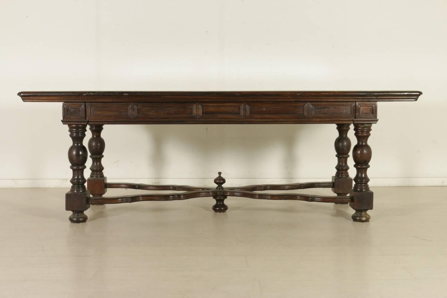 Italian Large Walnut Table Turned Legs and Shaped Cross Stretcher, Italy, 20th Century