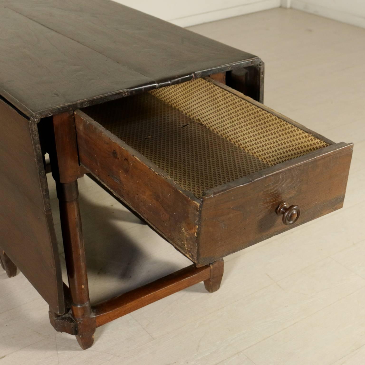 English Oak Drop Flap Table Manufactured in England, 19th Century 4