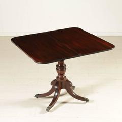 Game Table Feathered Mahogany Openable Top, England, circa 1830
