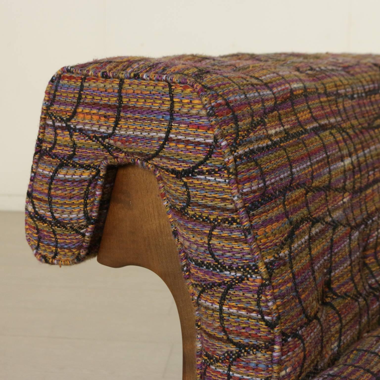 Corner Sofa by Frigerio Walnut Foam Fabric Italy, 1970s-1980s In Good Condition In Milano, IT