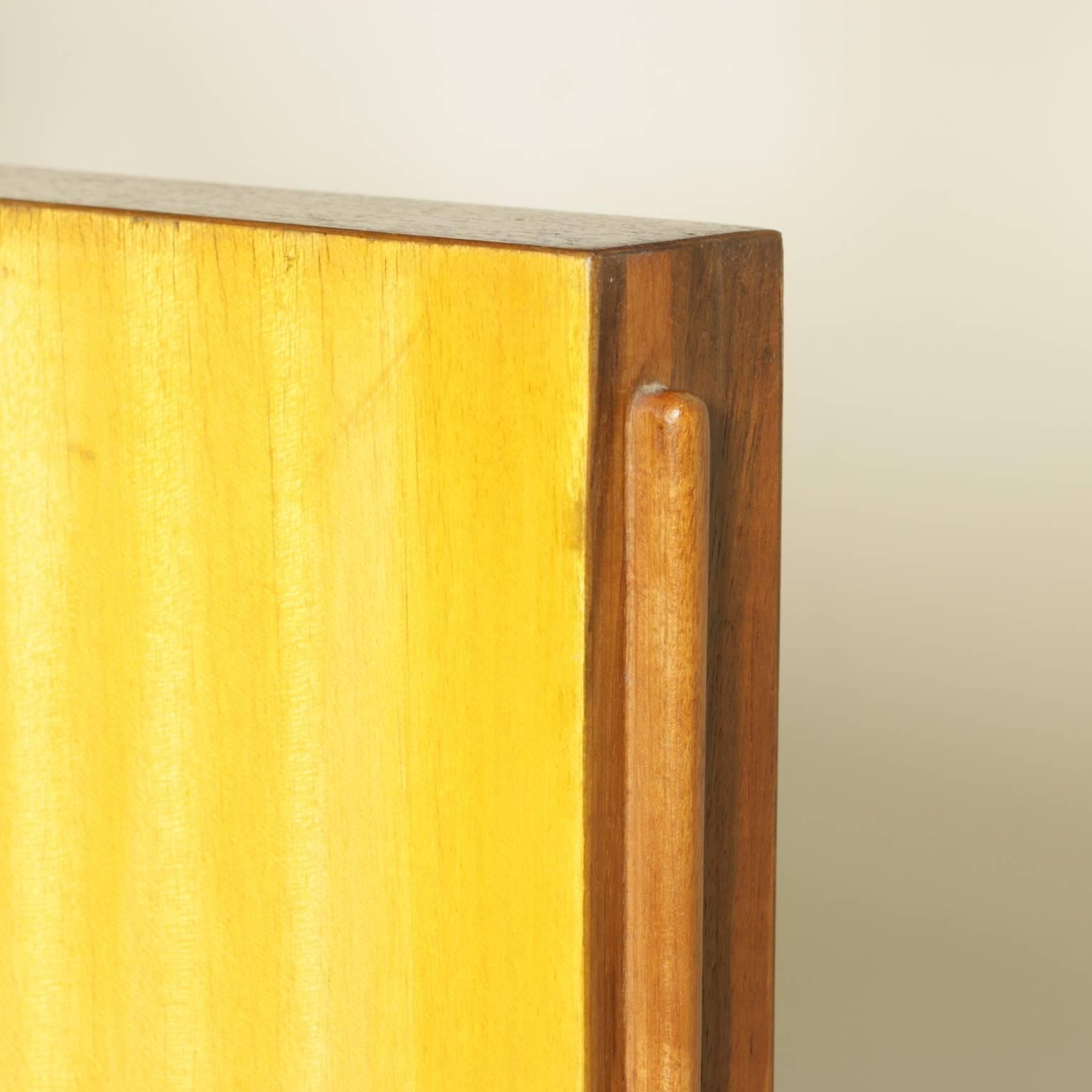 Living Room Cabinet Attributed to Luigi Scremin Maple and Mahogany Veneer, 1950s 1