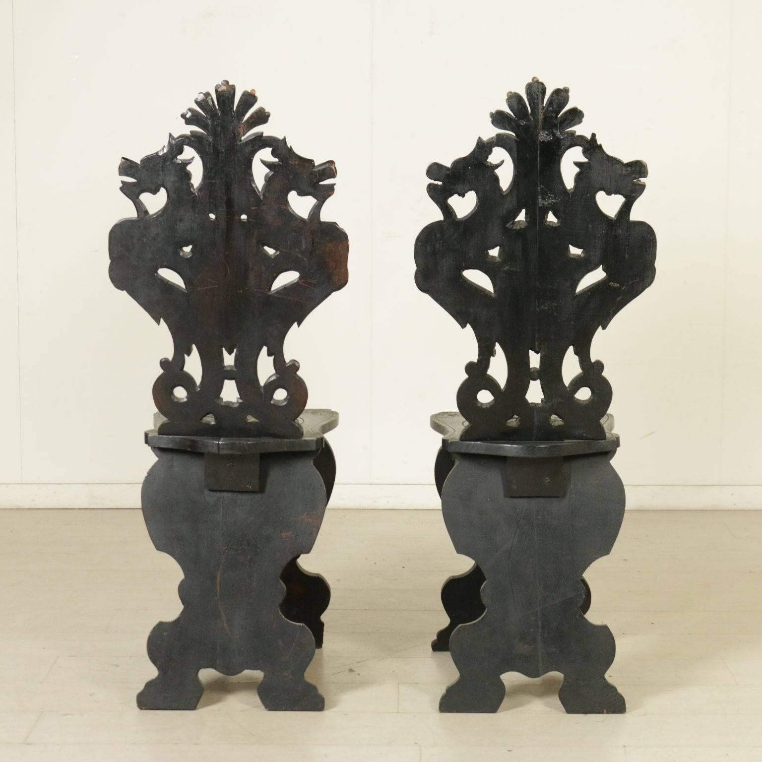 Pair of Neo-Renaissance Carved Walnut Chairs, Italy, Early 20th Century 3