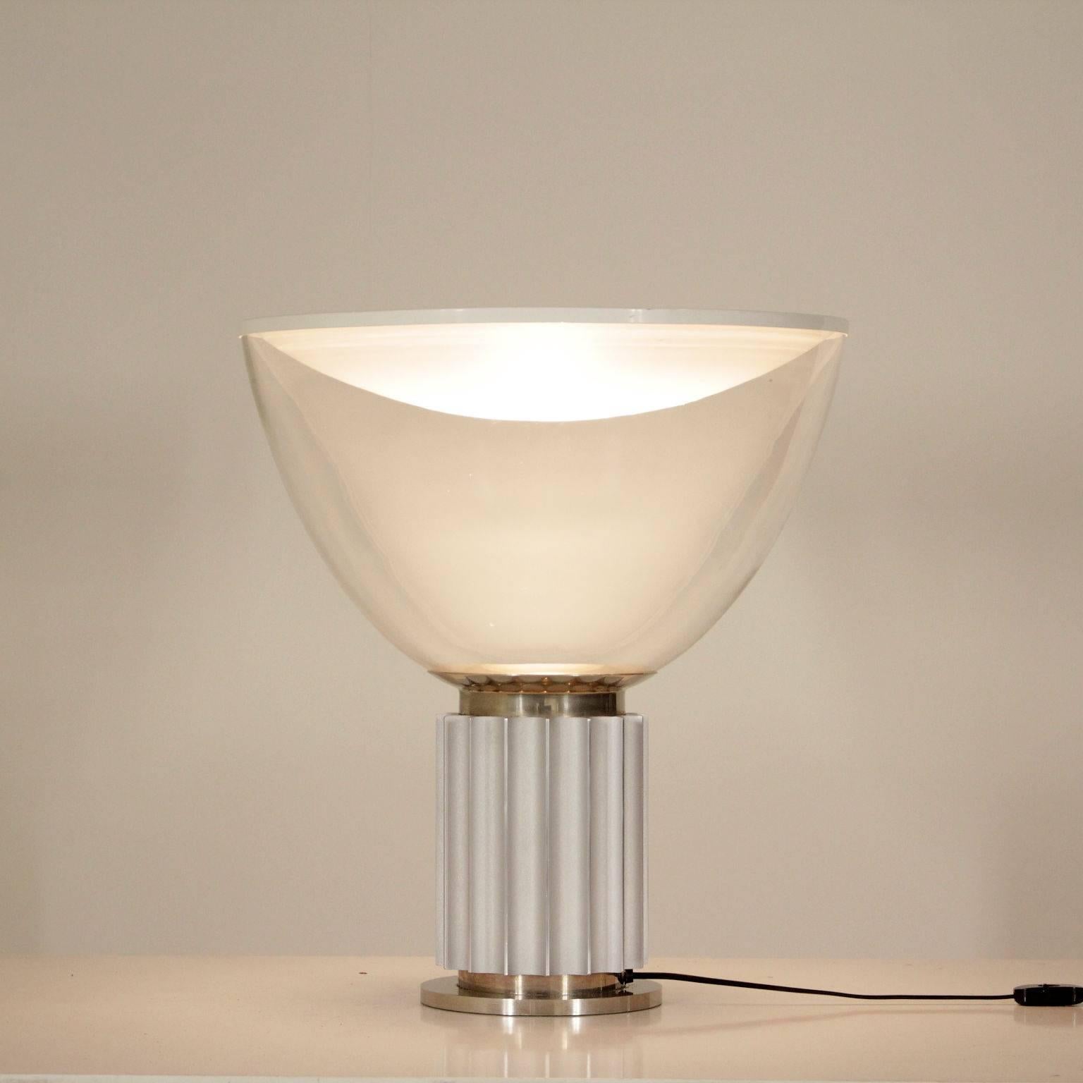 Mid-Century Modern 'Taccia' Table Lamp by Castiglioni Brothers for Flos Metal Aluminium Glass 1960s